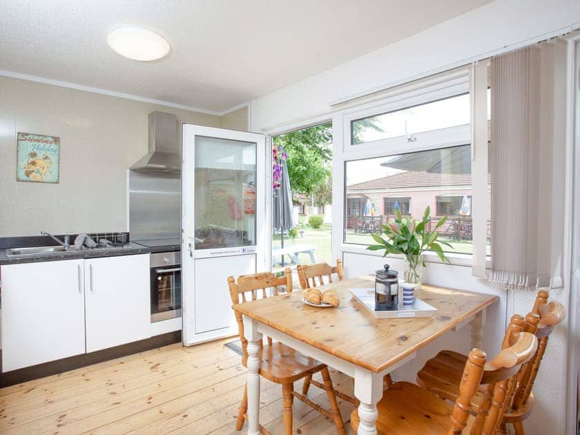 Open plan living space | Beaches - Welcome Holiday Park, Dawlish