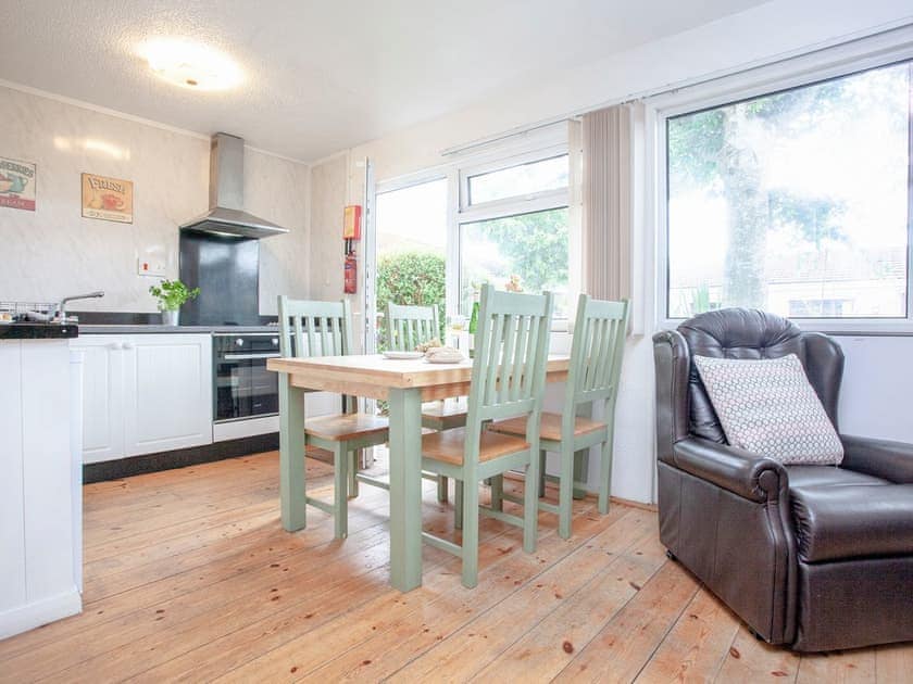 Open plan living space | Sunny view - Welcome Holiday Park, Dawlish