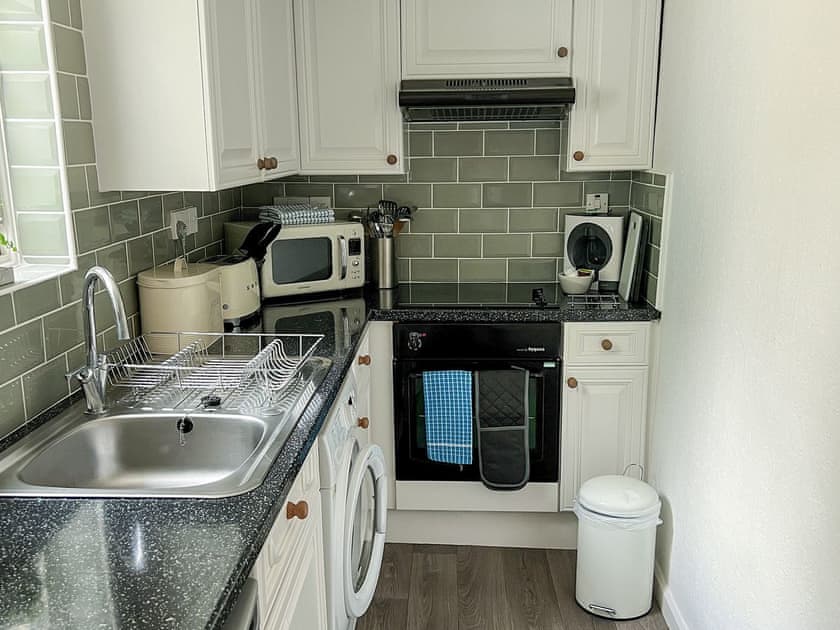 Kitchen | The Steps, Mevagissey
