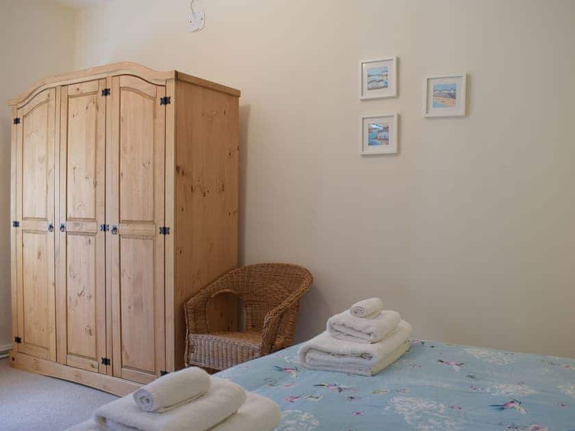 Pretty double bedroom | Dairy Cottage - Carmarthen Cottages, Cwmdu, Near Llandeilo