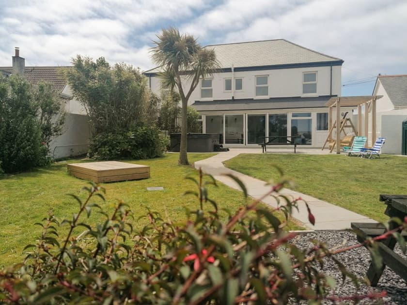 Garden | Greenacres, Treburrick near Porthcothan Bay