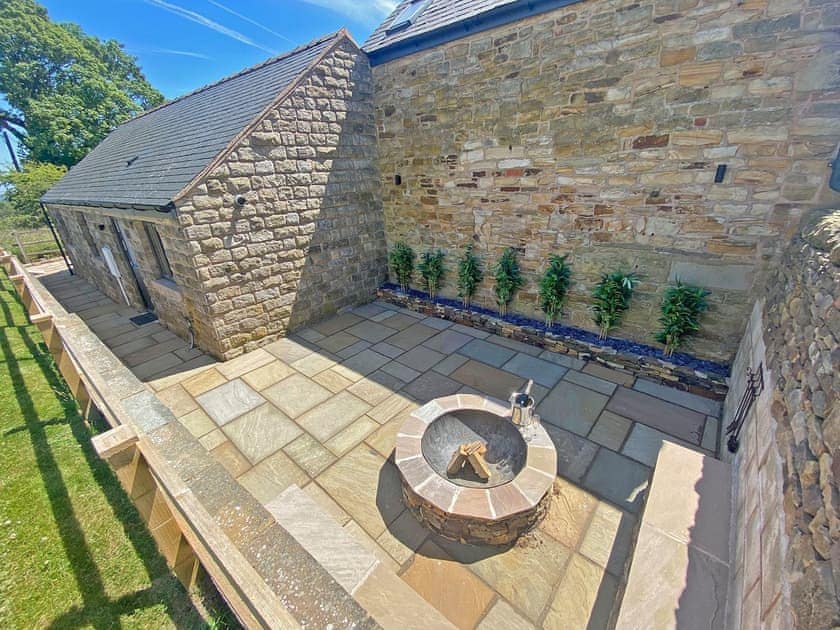 Outdoor area | Clearview, Barlow, near Chesterfield