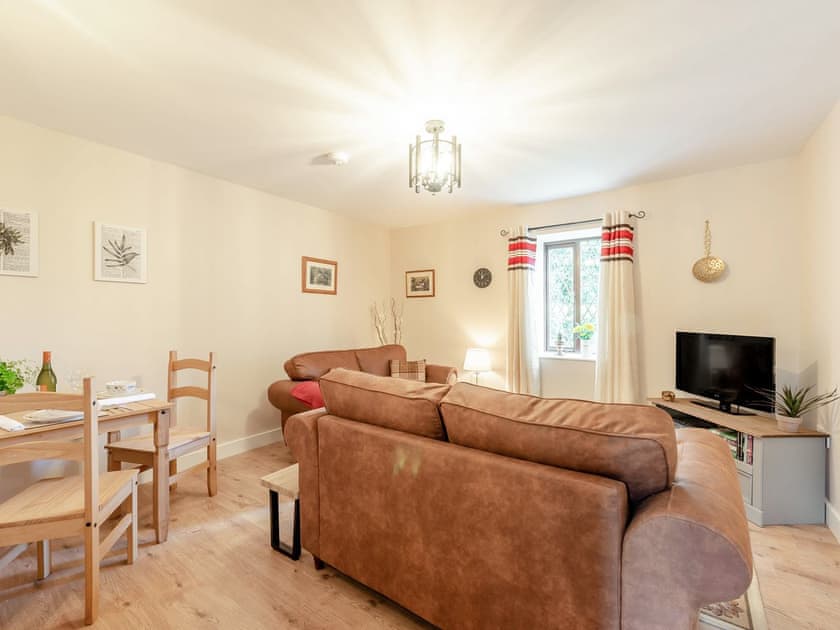 Living room/dining room | Llanfair Hill Cottage, Gorsgoch