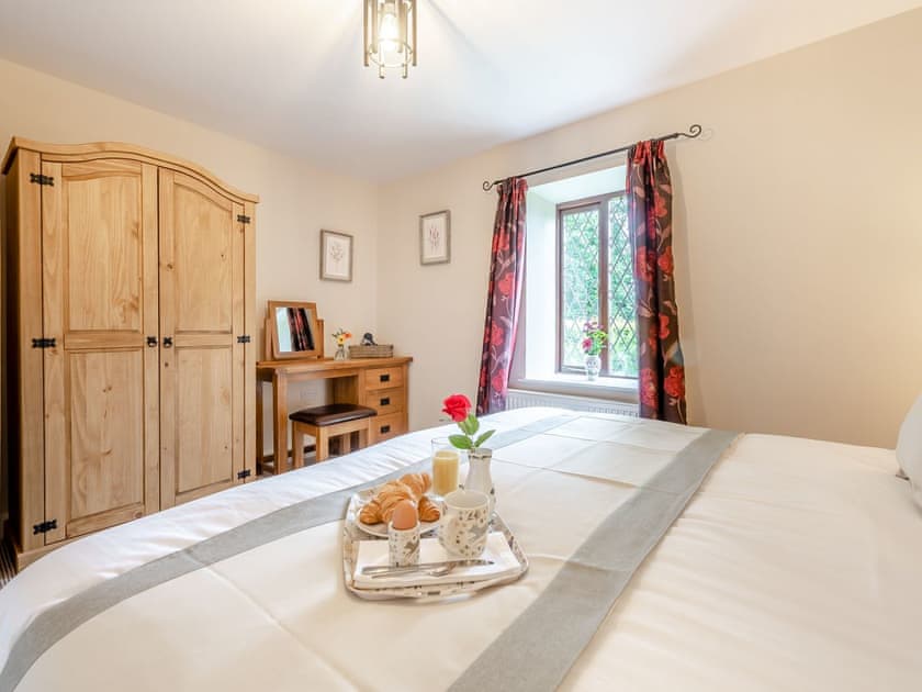 Double bedroom | Llanfair Hill Cottage, Gorsgoch