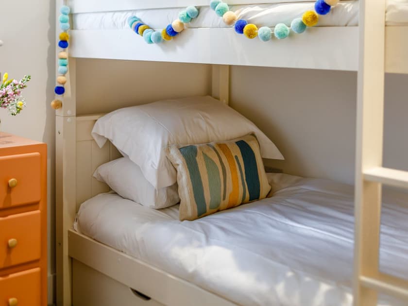 Bunk bedroom | Chi An Mor, Chi An Mor
