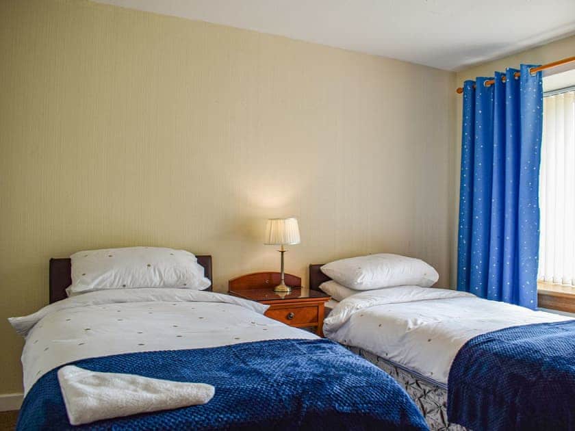 Twin bedroom | Southview Cottage, Cupar