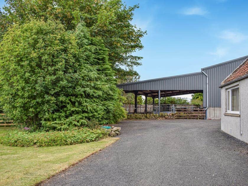 Driveway | Southview Cottage, Cupar