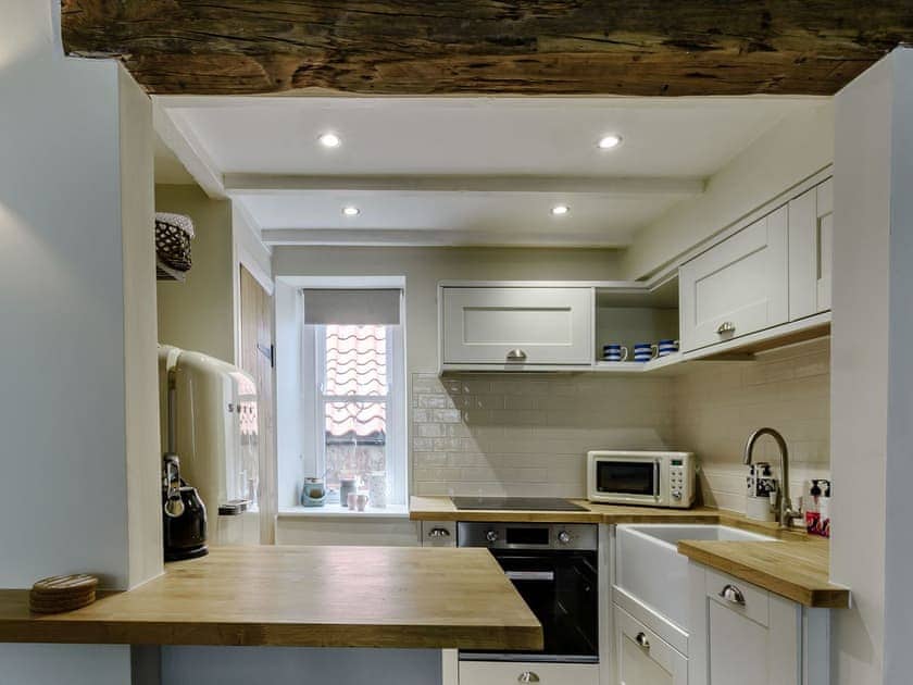 Kitchen/diner | Saltwater Cottage, Staithes