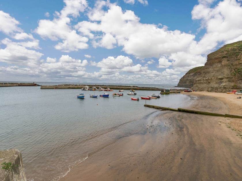 Surrounding area | Saltwater Cottage, Staithes