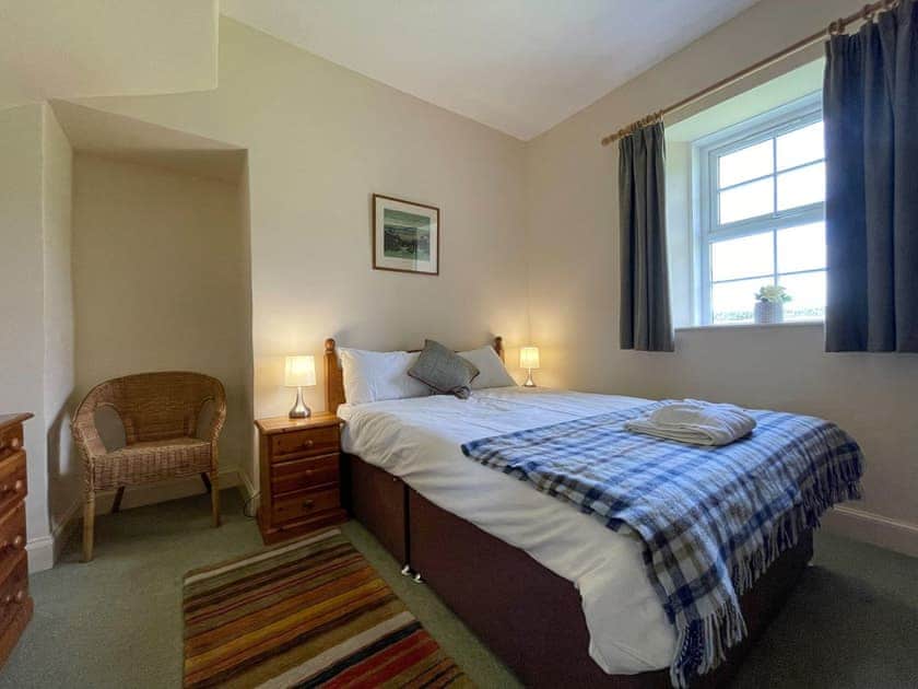 Double bedroom | Pine Cottage - Easter Dalziel Farm Cottages, Dalcross