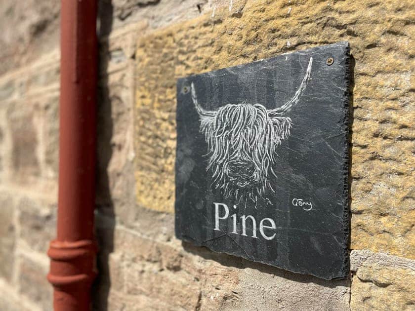 Outdoor area | Pine Cottage - Easter Dalziel Farm Cottages, Dalcross