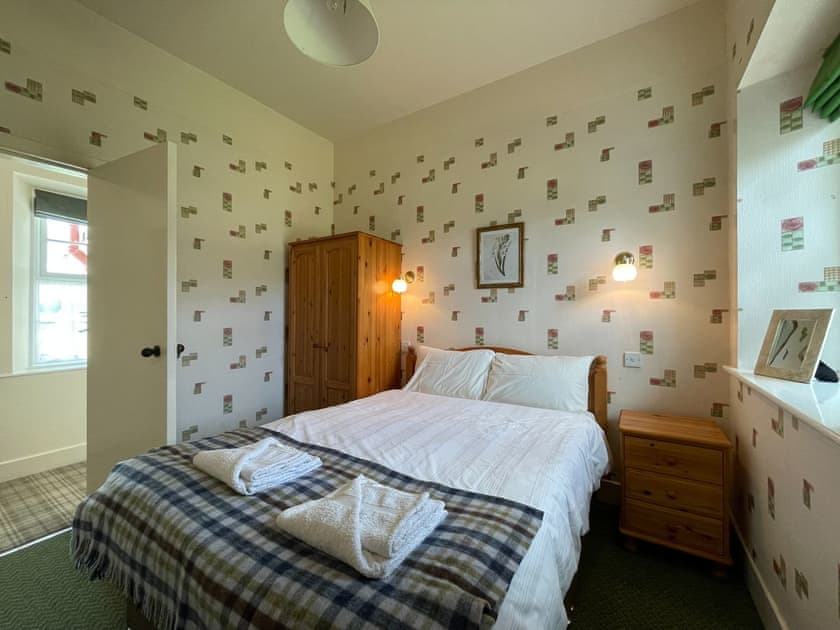 Double bedroom | Birch Cottage - Easter Dalziel Farm Cottages, Dalcross