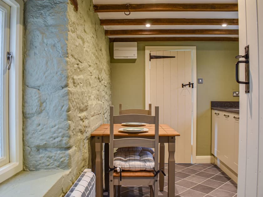Dining Area | Little Sitch Barn - Sitch Barns, Matlock