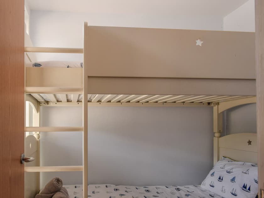 Bunk bedroom | Bluebell Barn, Bluebell Barn