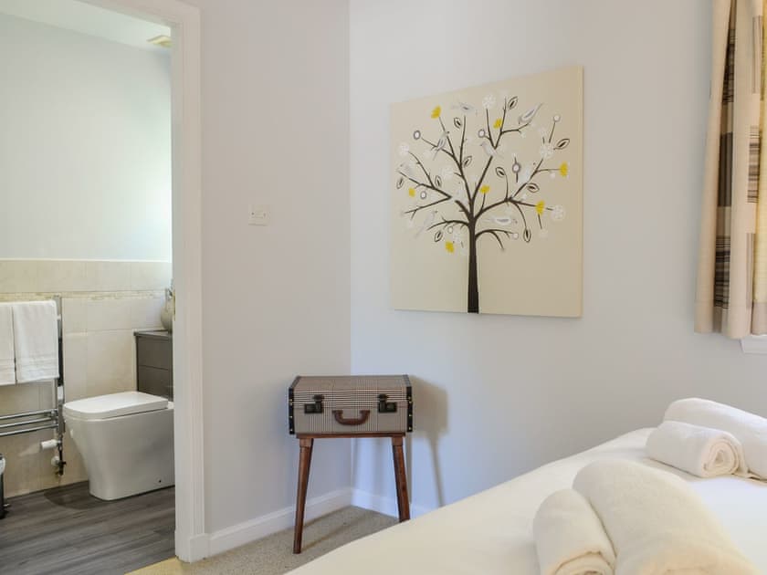 Double bedroom | Queen’s View Lodge, Banchory