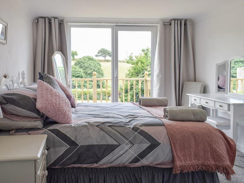 Double bedroom | Meadow View, Tregony, near Truro