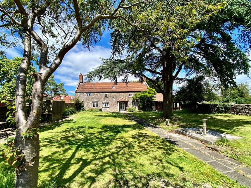 Garden and grounds | Yew Tree Farm, Winford, near Cheddar