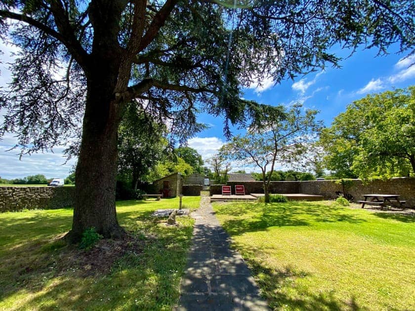Garden and grounds | Yew Tree Farm, Winford, near Cheddar