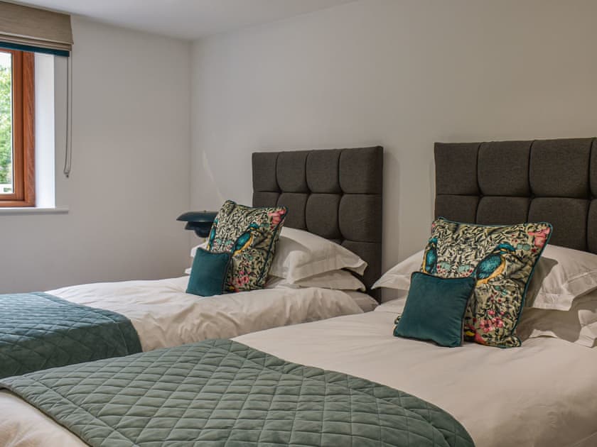 Twin bedroom | Dodds Barn, Diss