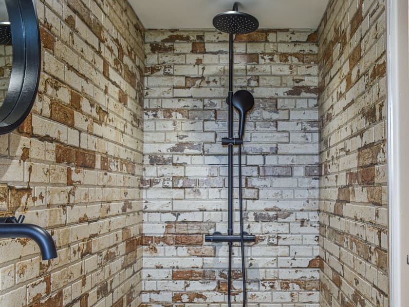 Shower room | Dodds Barn, Diss