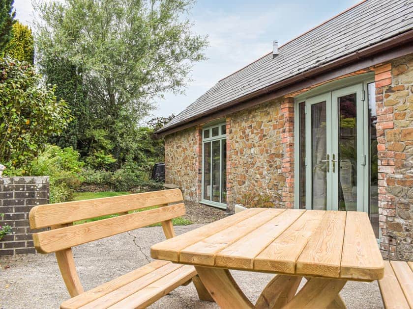 Patio | Pigaway Cottage, Petrockstow