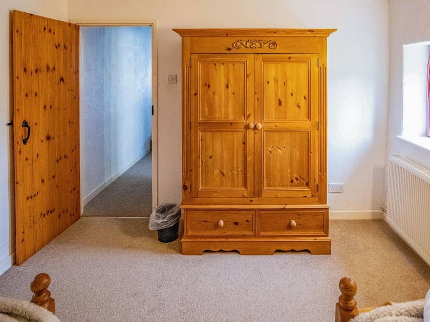 Twin bedroom | Duchy - Treworgie Barton Cottages, Crackington Haven