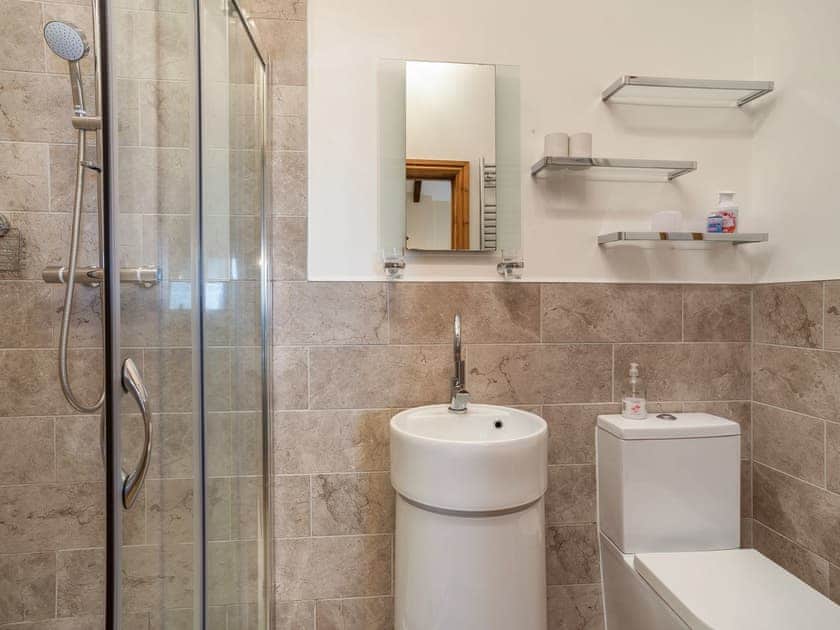 En-suite | The Milking Parlour, Saron, near Llandysul
