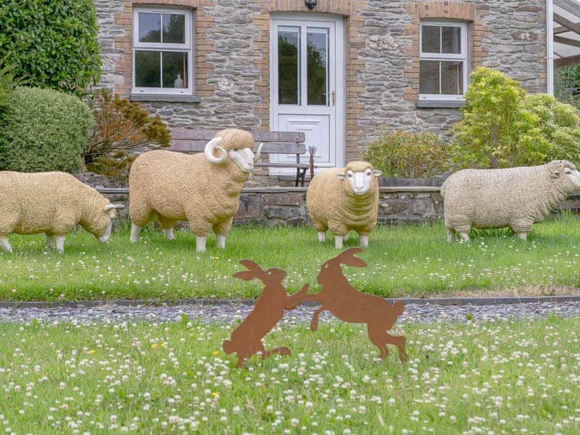 Garden and grounds | The Milking Parlour, Saron, near Llandysul