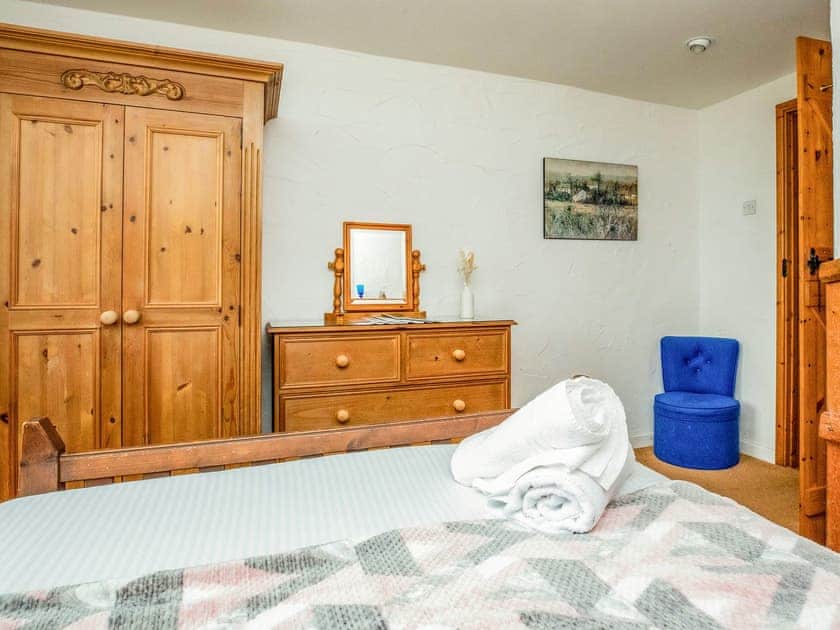 Double bedroom | Trespaddick - Treworgie Barton Cottages, Crackington Haven