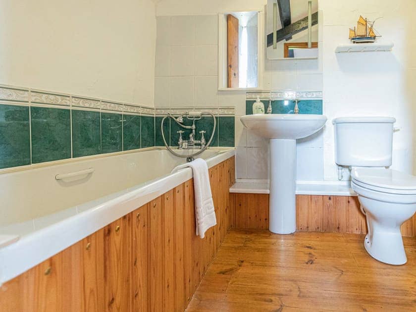 Bathroom | Trespaddick - Treworgie Barton Cottages, Crackington Haven
