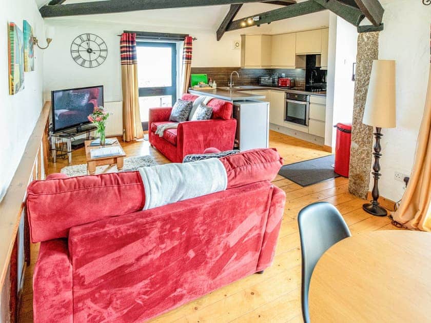 Open plan living space | Braddon - Treworgie Barton Cottages, Crackington Haven