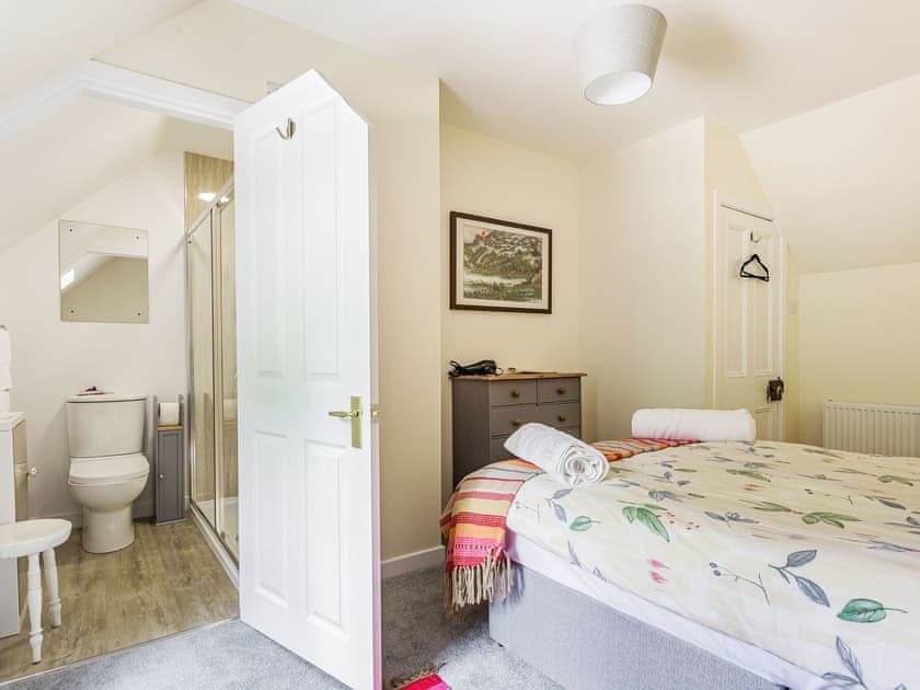 Double bedroom | Carn Cottage, Strathnairn