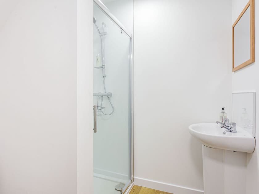 Shower room | Carn Cottage, Strathnairn