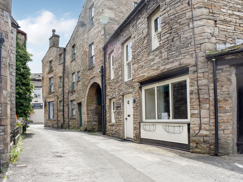 Exterior | Cartwheel Cottage, Hawes