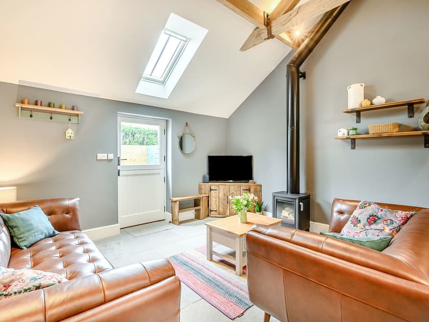 Living area | Holyoake Barns- The Cow Shed - Holyoake Barns, Little Alne, near Wootton Wawen
