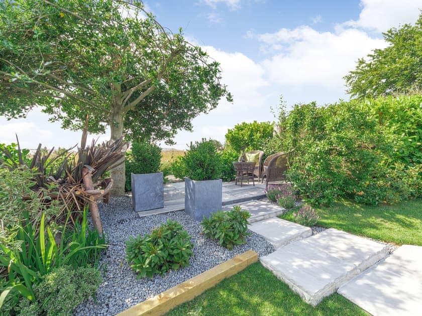 Sitting-out-area | Willow Retreat, Warkworth