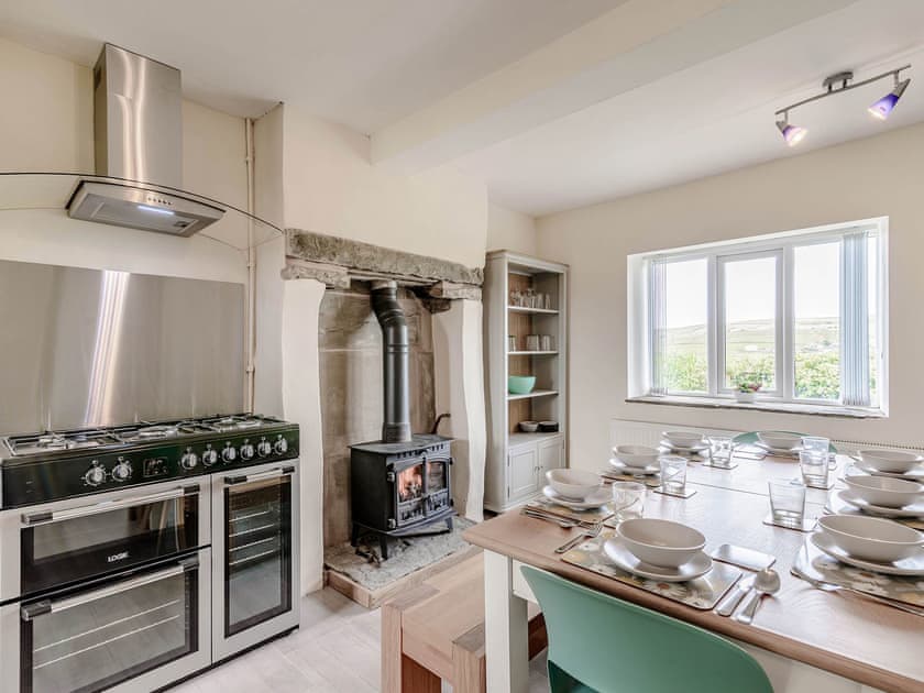 Kitchen/diner | Middle Bank Top Farm - Middle Bank Top Farm Cottages, Lumb