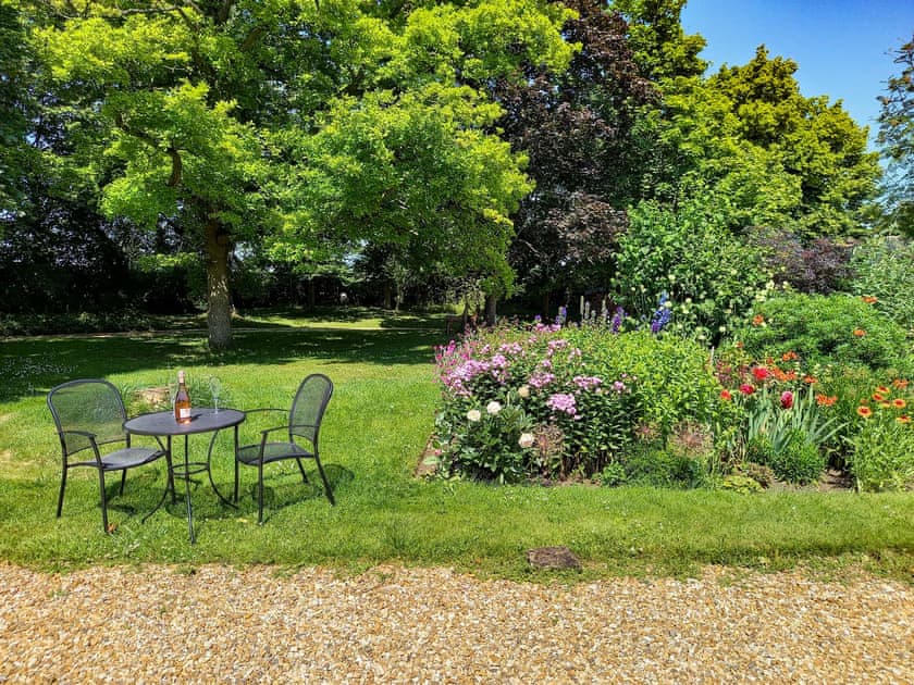 Garden | Carpenter’s Barn, Pillerton Hersey, near Shipston-on-Stour