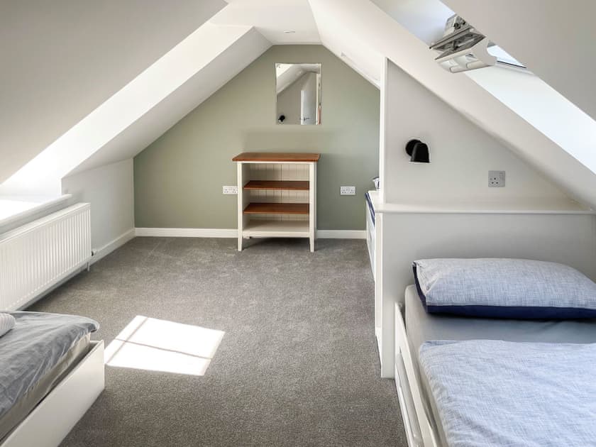 Twin bedroom | Gowanhill, Whiting Bay