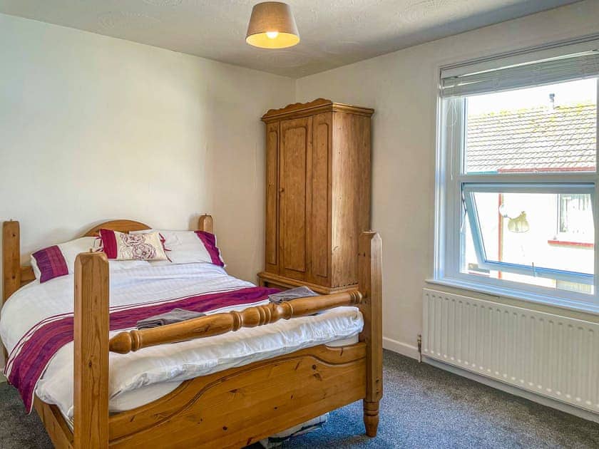 Double bedroom | Gwens House, Weymouth