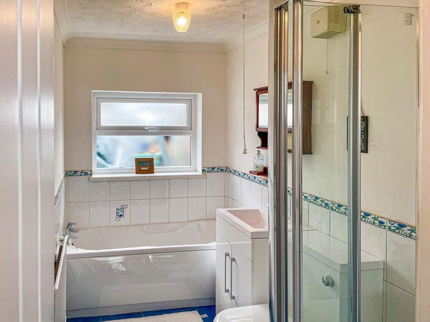 Shower room | Gwens House, Weymouth