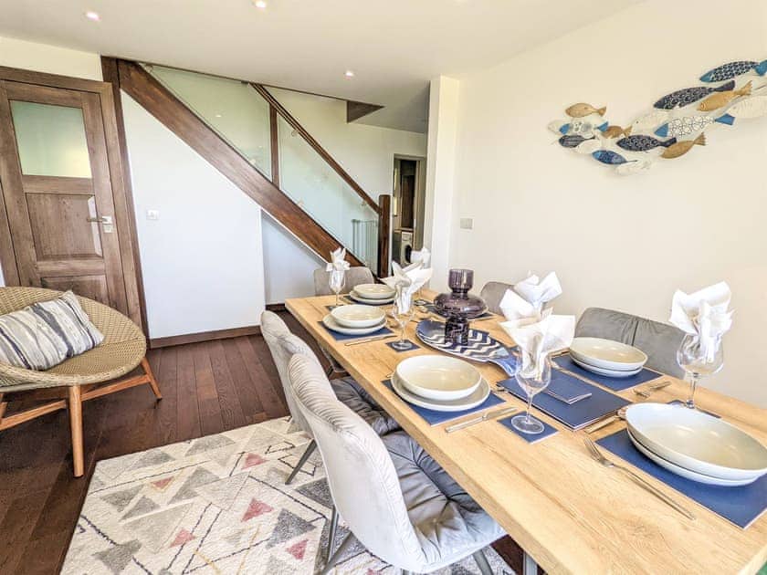Dining Area | Pointe South, Ventnor