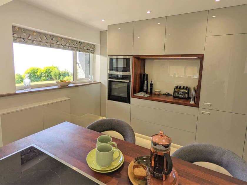 Kitchen | Pointe South, Ventnor