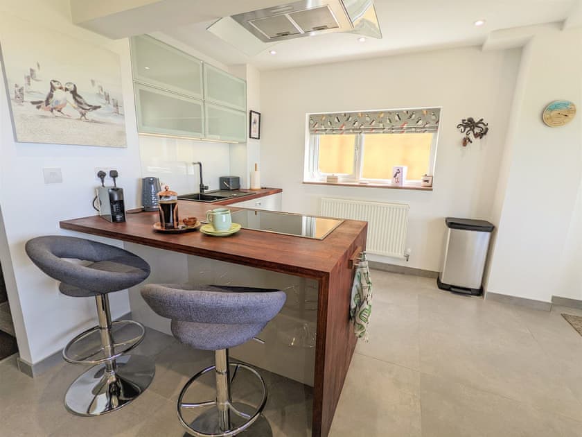 Kitchen | Pointe South, Ventnor