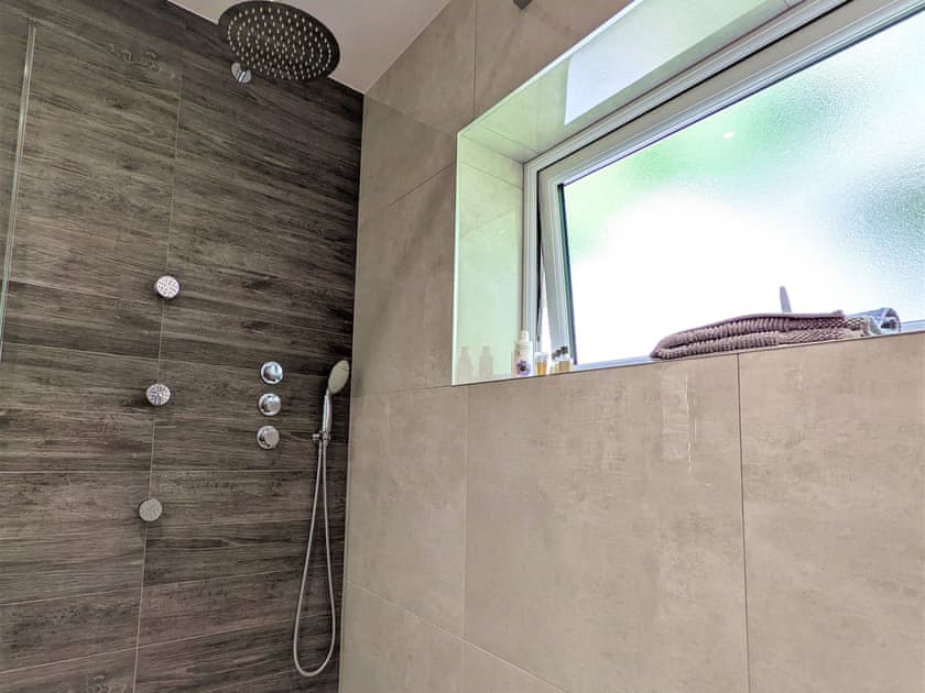 Shower room | Pointe South, Ventnor