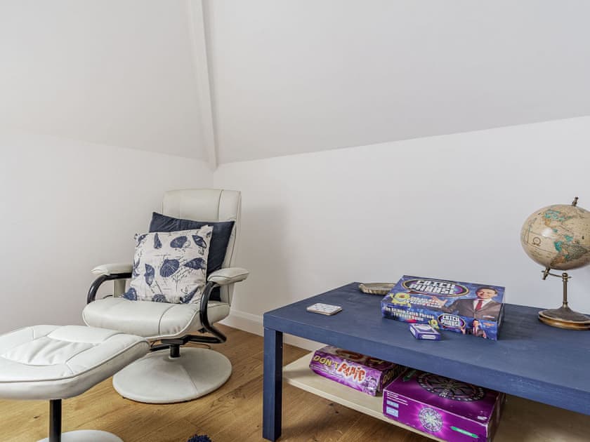 Living room | Stardust, Whitby