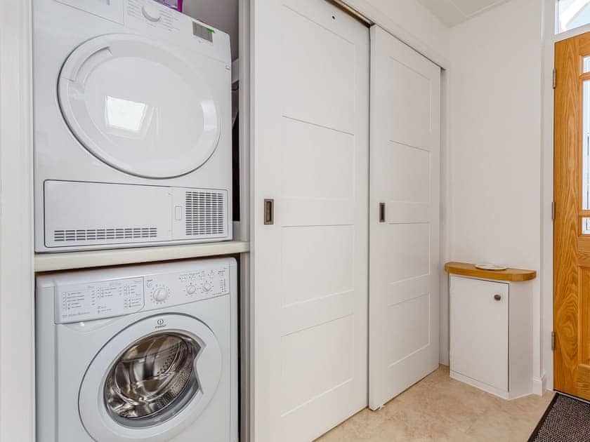 Utility room | Willow Cottage - Courtyard Cottages, Inverness