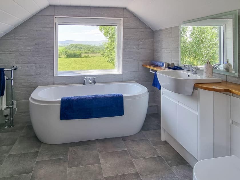 En-suite | 1 Beacon Cottage, Beacon Cottage