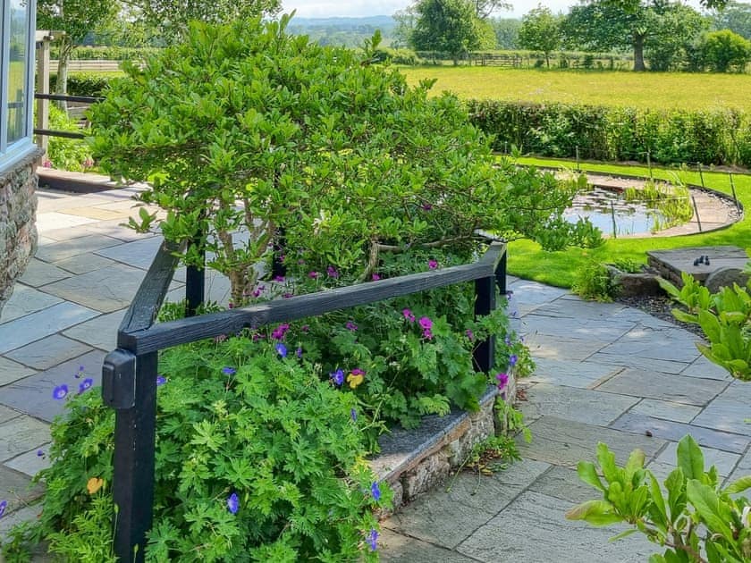 Garden | 1 Beacon Cottage, Beacon Cottage