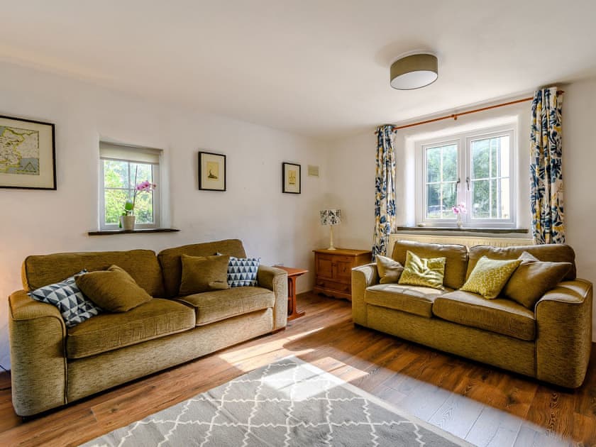 Living room | Y Gwesty Bach Cottages- The Gatehouse - Y Gwesty Bach Cottages, Castle Morris, near Fishguard